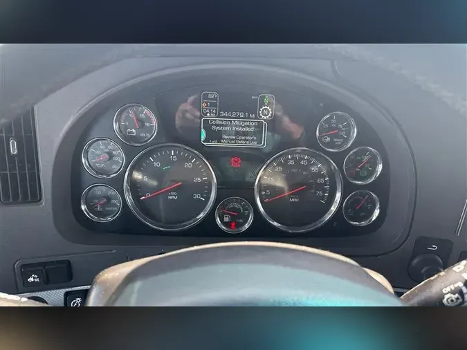 2021 KENWORTH T680