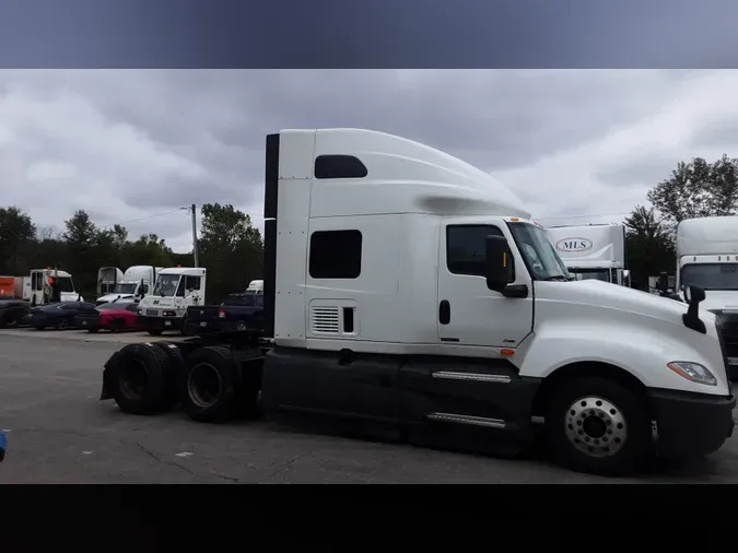2022 International LT625
