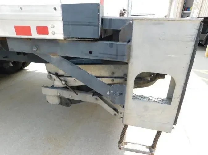 2018 International DuraStar 4300