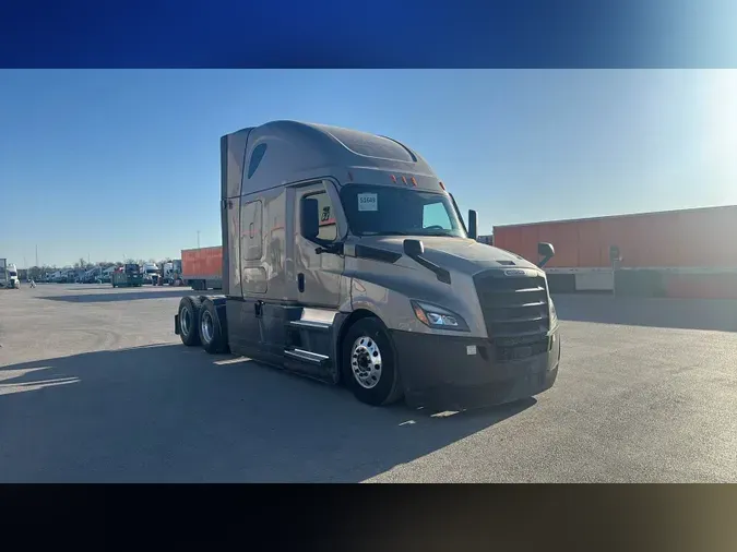 2021 Freightliner Cascadia215c3dfbb3660396e6716d7bd482a748