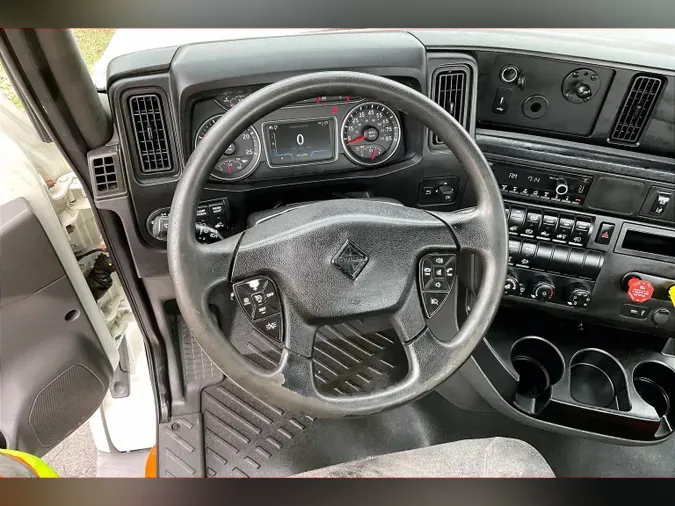 2021 INT LT625 6x421600ccc4153a47f9aa535b30864d6d5