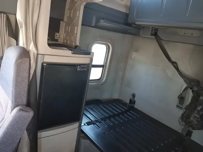 2017 FREIGHTLINER/MERCEDES CASCADIA 1252160b4046aff03e4f7ce262953bb0a1d