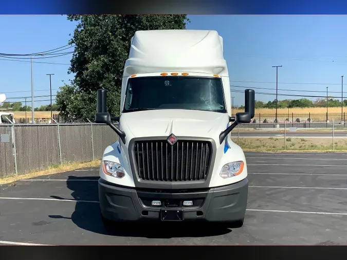 2021 INT LT625 6x4