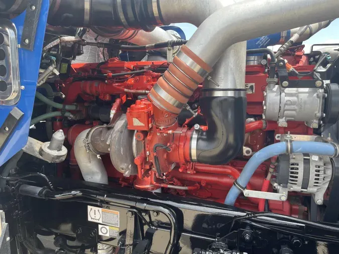 2022 Kenworth W900