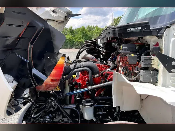 2021 INT MV607