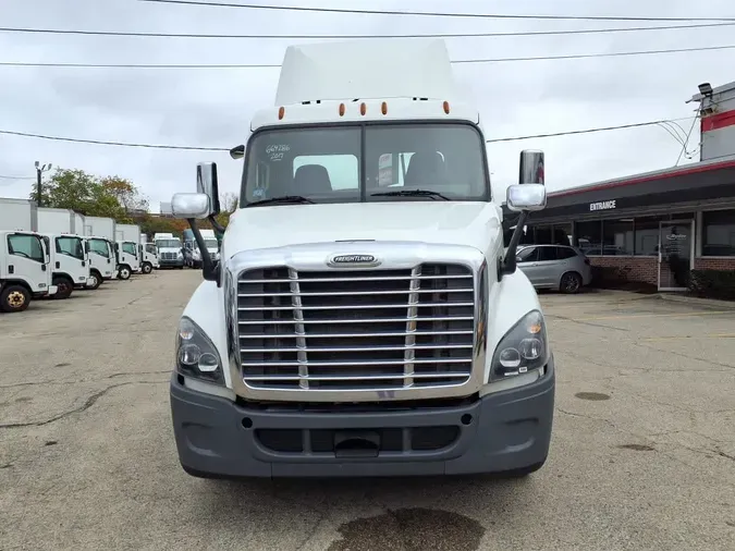 2017 FREIGHTLINER/MERCEDES CASCADIA 1252164ba9538374830fb90612149e6e668