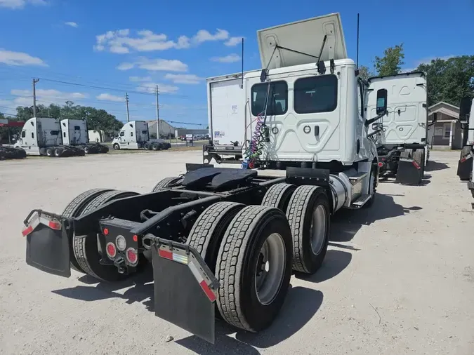 2019 FREIGHTLINER/MERCEDES NEW CASCADIA PX12664