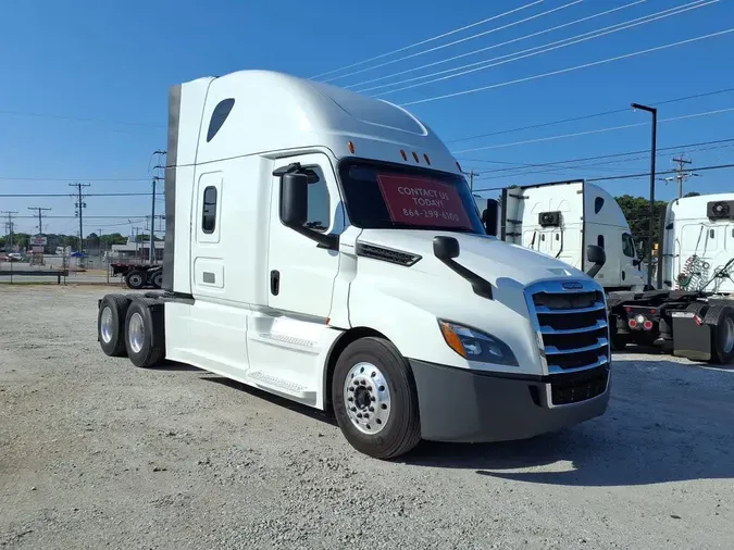 2019 FREIGHTLINER NEW CASCADIA PX12664