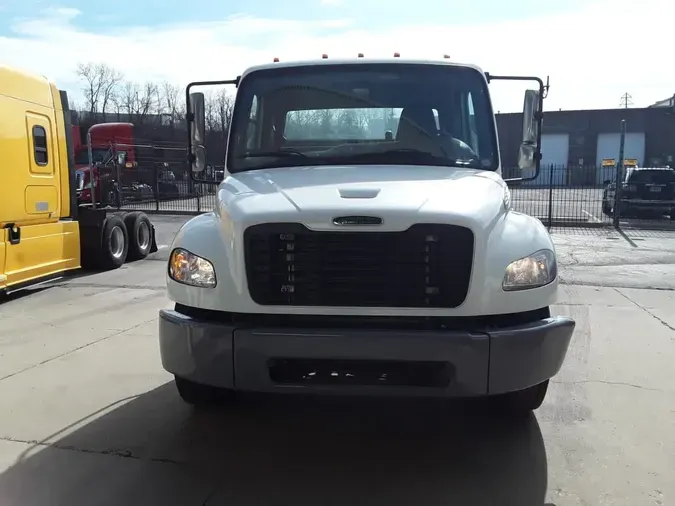 2020 FREIGHTLINER/MERCEDES M2 106