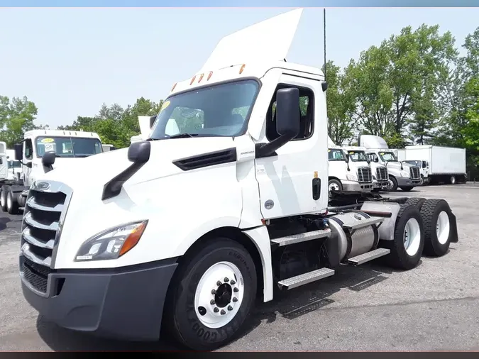 2021 FREIGHTLINER NEW CASCADIA PX12664216a7f3fc867e4bd03ab5580e102fc17