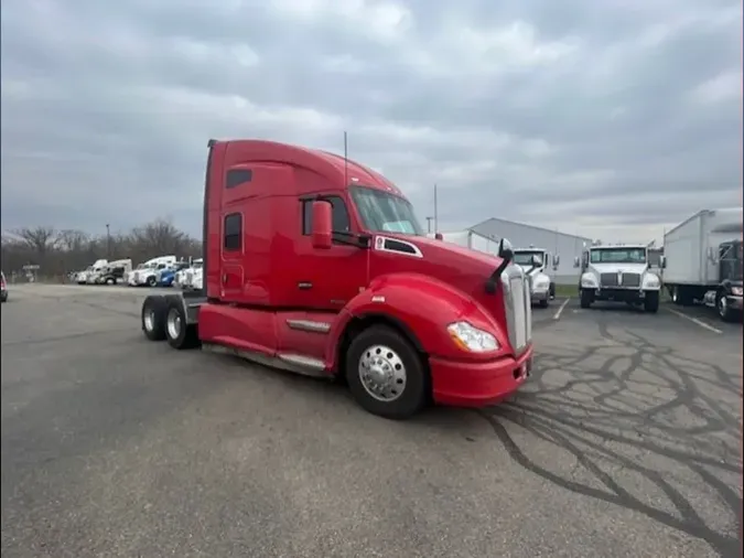 2019 Kenworth T680216b7f835a01e20892fccd6e7e0fcba7