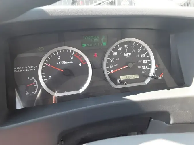 2018 ISUZU NPR HD