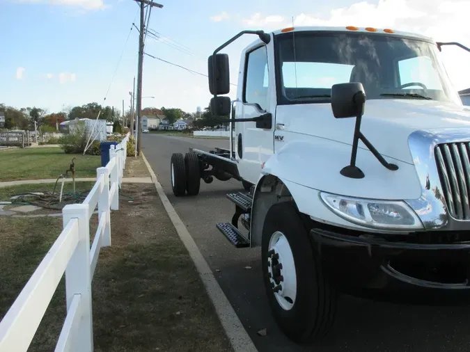 2019 INTERNATIONAL MV-607