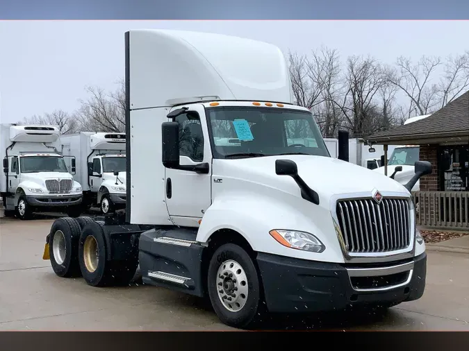 2022 INT LT625 6x4216ef9863f46d7c75af35ad13303ad67