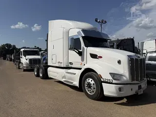 2021 PETERBILT 579