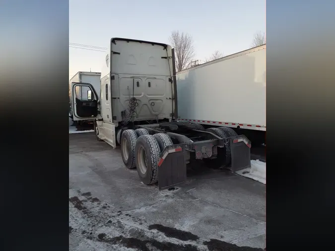 2021 FREIGHTLINER/MERCEDES NEW CASCADIA PX126642171af88d57f050578169a6043ea781c