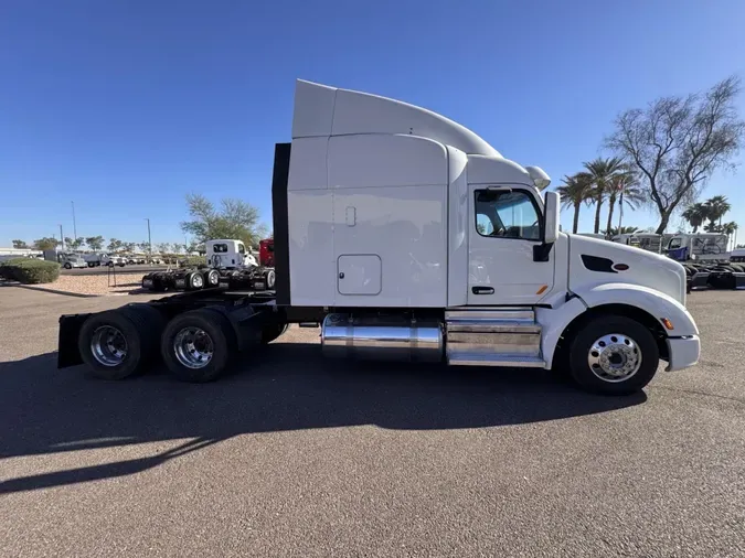 2022 Peterbilt 579