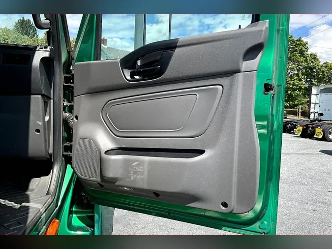 2020 INT LT625 6x4