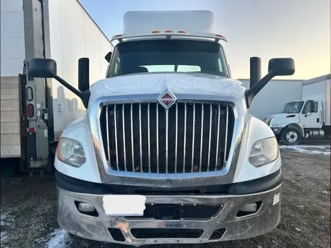 2019 NAVISTAR INTERNATIONAL LT625 DAYCAB T/A