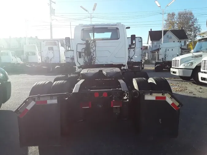 2019 NAVISTAR INTERNATIONAL LT625 DAYCAB T/A21760ce8ea724c851a487d9477b7dc1d