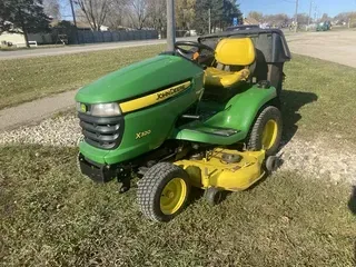 2009 John Deere X320