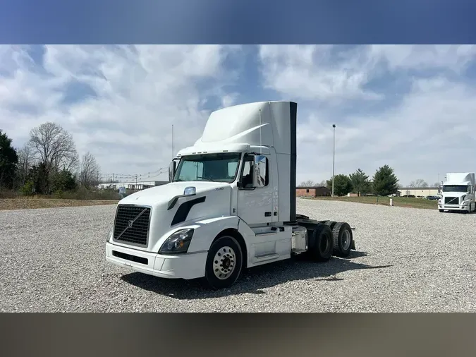 2018 Volvo VNL300