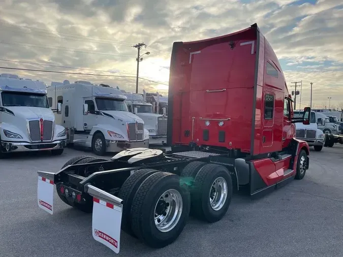 2025 Kenworth T680