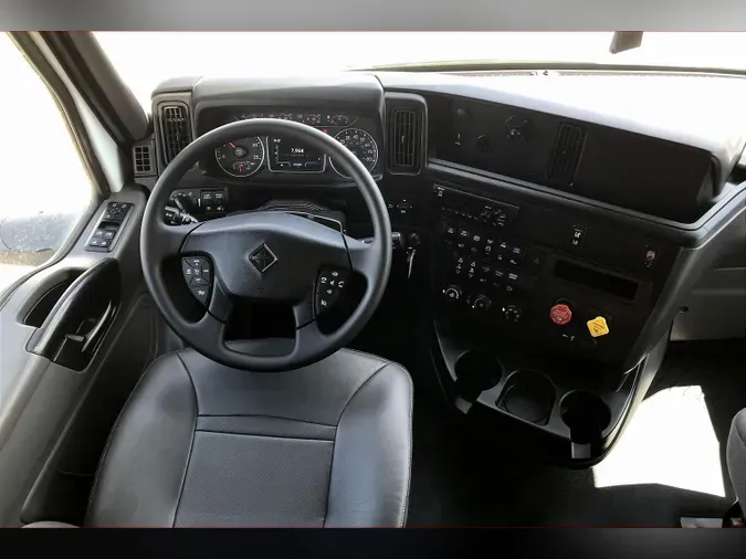 2021 INT LT625 6x4