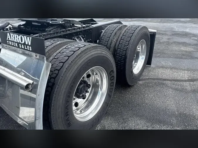 2021 KENWORTH T680