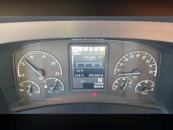 2025 Freightliner Cascadia 126