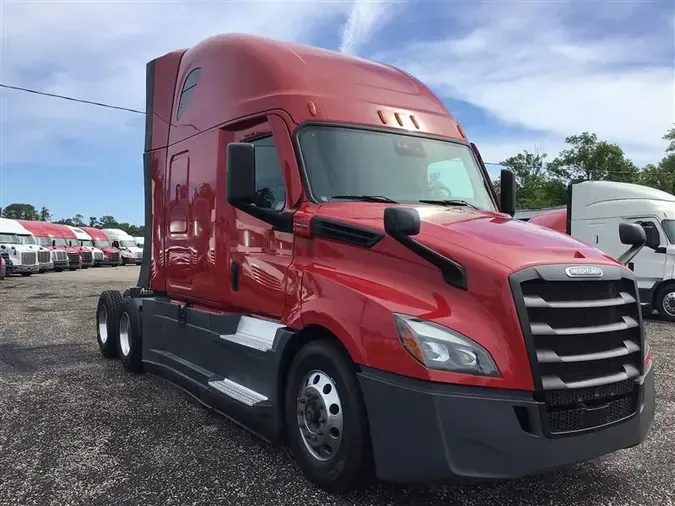 2020 FREIGHTLINER CASCADIA