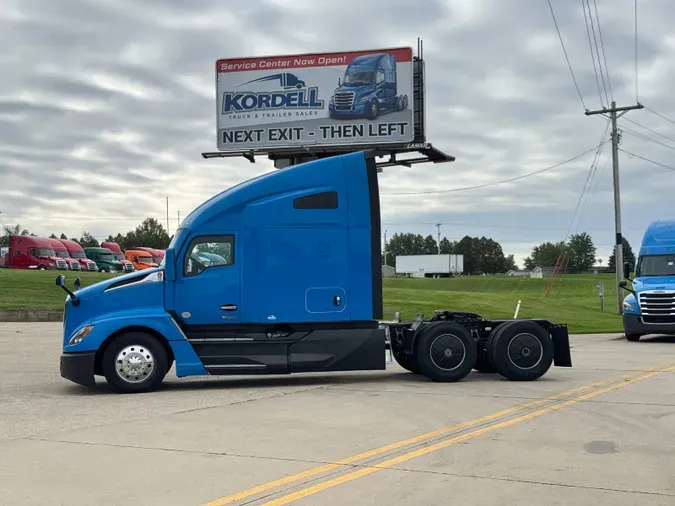 2023 KENWORTH T680