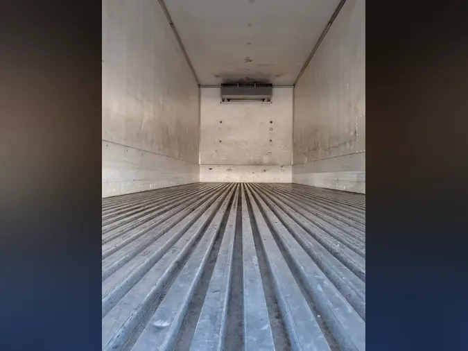 2019 FREIGHTLINER/MERCEDES M2 106