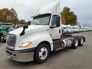 2019 NAVISTAR INTERNATIONAL LT625 DAYCAB T/A