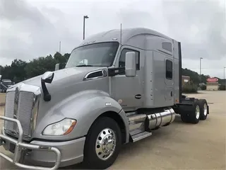 2017 KENWORTH T680