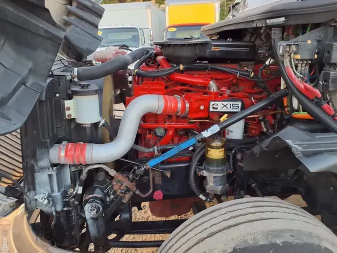 2019 NAVISTAR INTERNATIONAL LT625 DAYCAB T/A