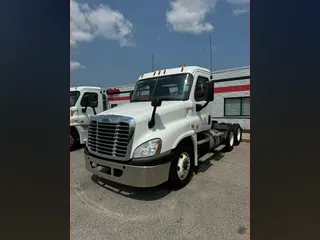 2016 FREIGHTLINER/MERCEDES CASCADIA 125