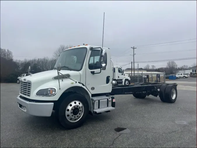 2020 FREIGHTLINER/MERCEDES M2 106219cf2486024a0cfe1c55259cf4b385e