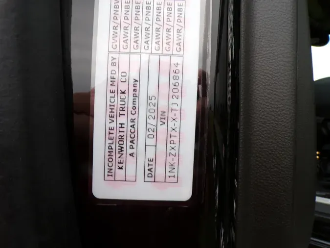 2026 Kenworth T880 Short Hood