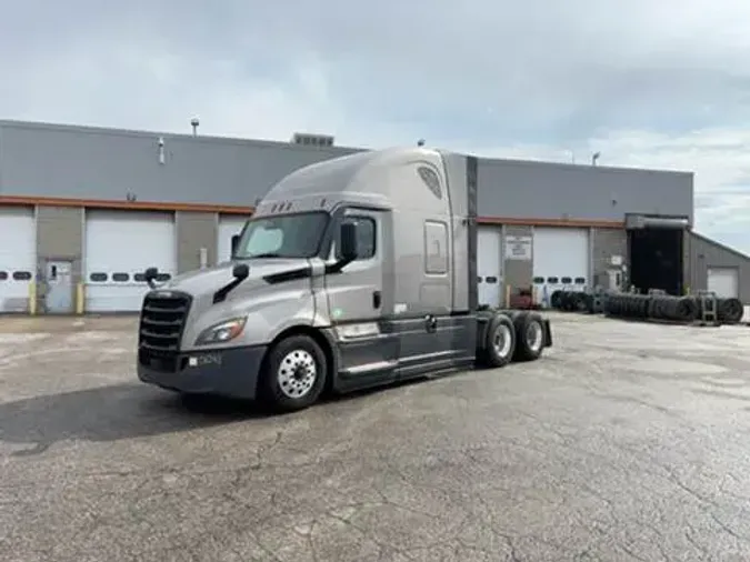 2021 Freightliner Cascadia