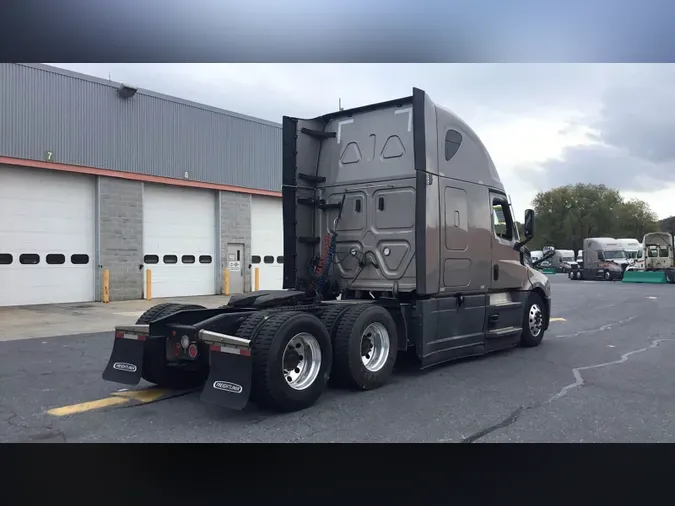 2024 Freightliner Cascadia 126
