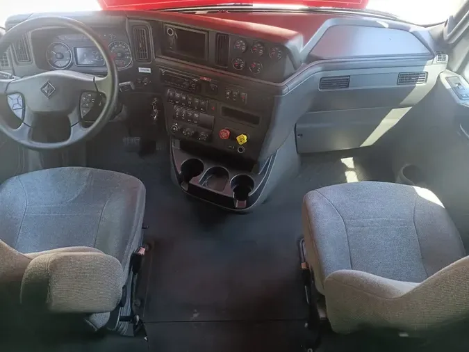 2019 NAVISTAR INTERNATIONAL LT625 SLPR CAB