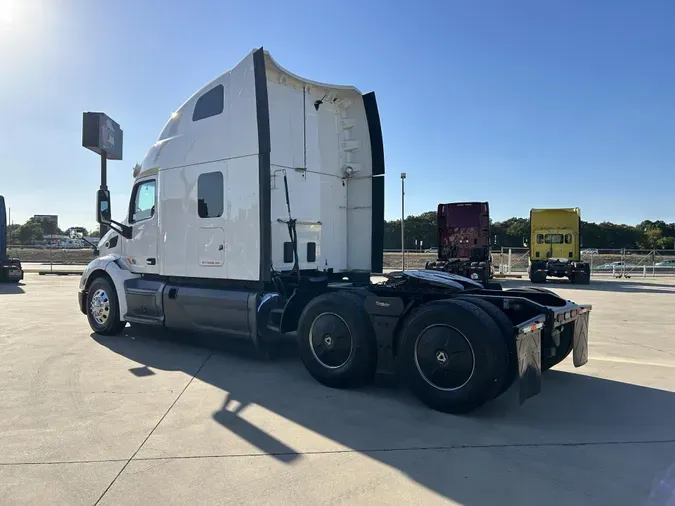 2021 Peterbilt 579