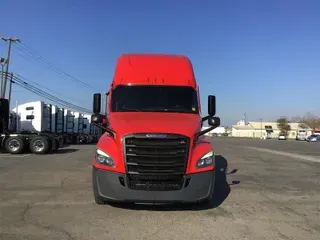 2022 FREIGHTLINER CA126