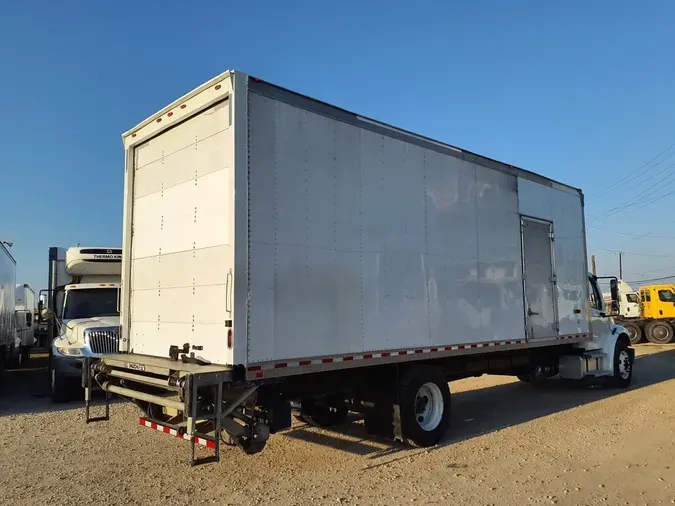 2019 FREIGHTLINER/MERCEDES M2 106