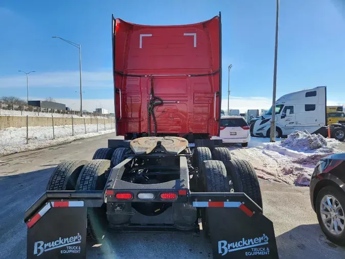 2024 VOLVO VNL64T86021b17c4fd14dcbecd1f976a2f434b97c