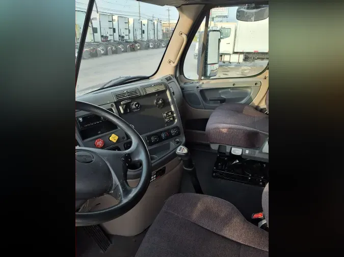 2019 FREIGHTLINER/MERCEDES CASCADIA 125