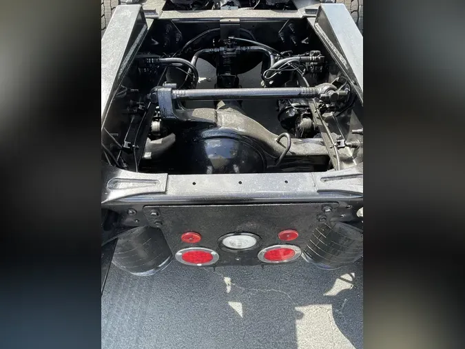 2020 International LT625