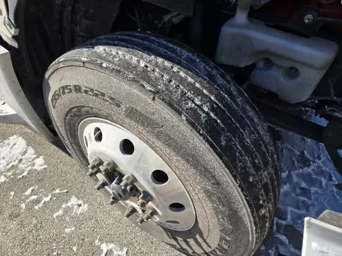 2022 International LT625