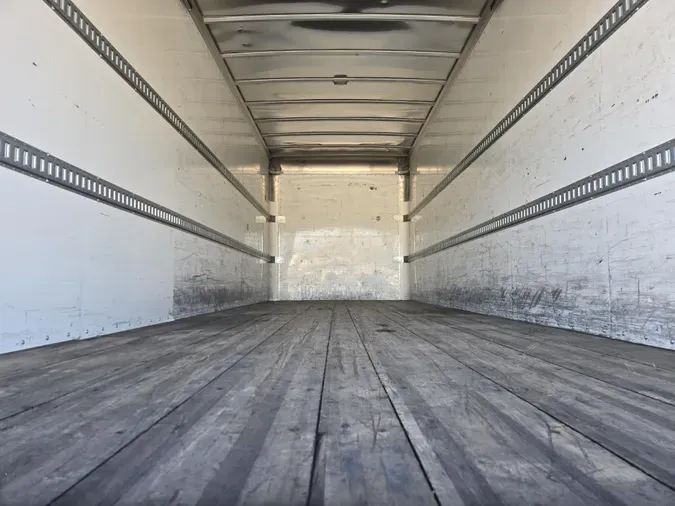 2021 Freightliner Business Class M2 106